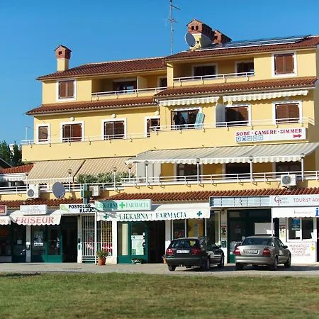 Bed & Breakfast Pansion Valbruna 3*
