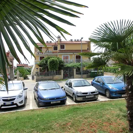 Pansion Valbruna Bed & Breakfast