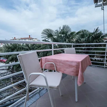 Bed & Breakfast Pansion Valbruna Rovinj