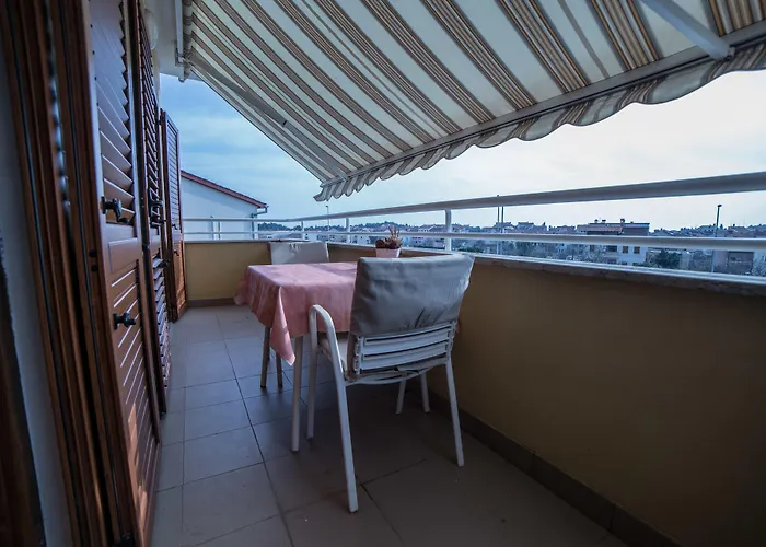 Couette-café Pansion Valbruna 3*