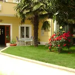 Bed & Breakfast Pansion Valbruna 3*