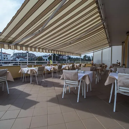 Pansion Valbruna לינה וארוחת בוקר רוביני