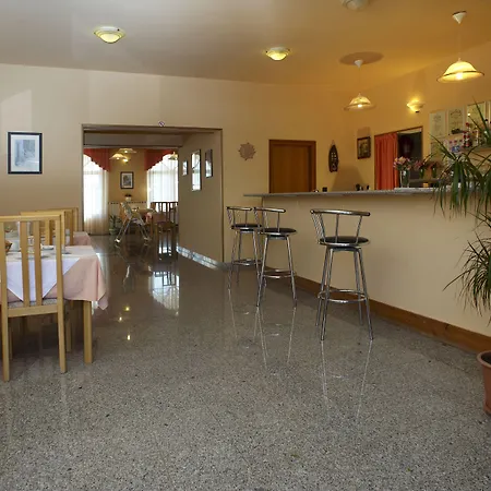 فندق مبيت وإفطار Pansion Valbruna