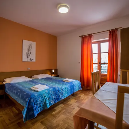 Pansion Valbruna روفينج