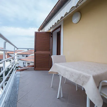 فندق مبيت وإفطار Pansion Valbruna